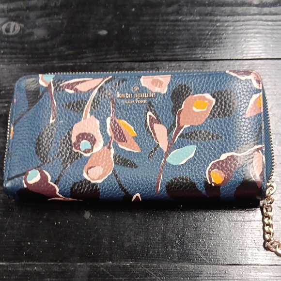 Kate Spade Navy Floral Wallet - Picture 1 of 2